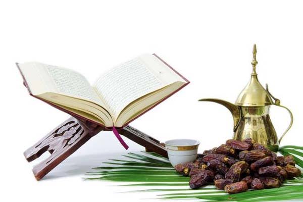 Riau Dapat Hadiah 4 Ton Kurma dan 600 Alquran dari Duta Besar Arab Saudi