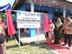 Tingkatkan Kualitas Pendidikan, Bupati Bengkalis Resmikan TK Negeri Pembina 1 Rupat Utara