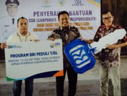 Perumda Air Minum Tirta Mulia Pemalang Terima CSR 1 Unit Mobil Tangki