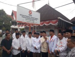 Fikar Azami Resmi Daftar Jadi Calon Wali Kota Sungai Penuh di DPD PKS