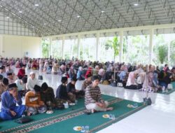 Wakil Bupati Tanjab Barat Hadiri Halal Bihalal Santri