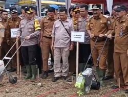 Pj Bupati Asraf Hadiri Penanaman Jagung Serentak di Polsek Air Hangat