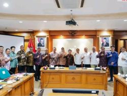 Bupati Kerinci Audiensi dengan Bappenas, Dorong Percepatan Pembangunan Daerah