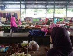 Aktivitas Jual Beli di Pasar Belik Menurun, Warga Lebih Mengutamakan Membeli Air Bersih daripada Belanja