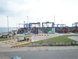 Volume Peti Kemas Direct Call Tembus 58 Ribu TEUs, TPK Batu Ampar Kokoh sebagai Gerbang Logistik Internasional